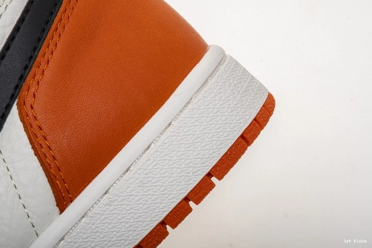 Shattered OG Jordan 1 555088-005 Retro Air Backboard 0319